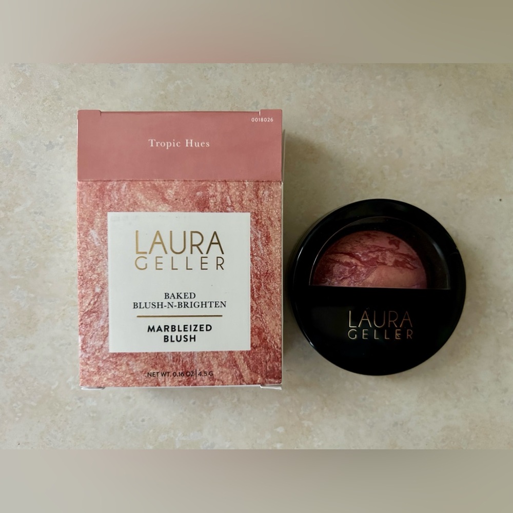 Laura Geller Baked-n-Brighten Marbleized Blush - Tropic Hues